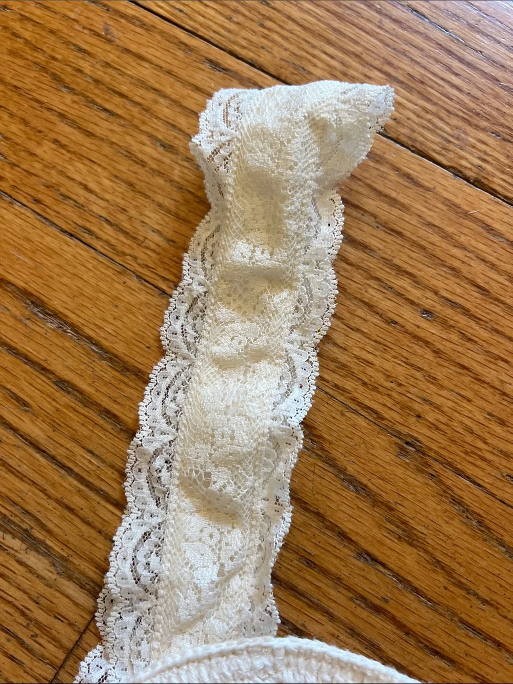 Zara Cream Crochet Lace Crop Top Small - Picture 4 of 6